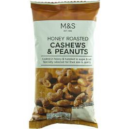 Marks & Spencer Směs pražených a solených jader mandlí, kešu, lískových, makadamových a pekanových ořechů